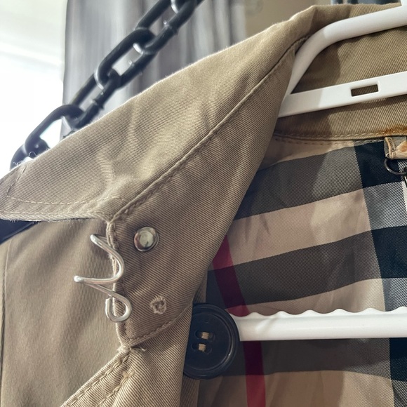 Burberry Coat - Picture 4 of 10